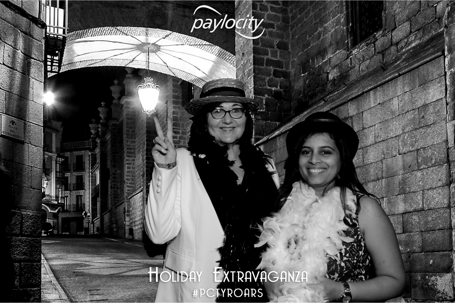 Paylocity Holiday Extravaganza | View more photos from the event at events.alfrescophoto.com/u/AlfrescoPhoto/Paylocity-Holiday-Extravaganza